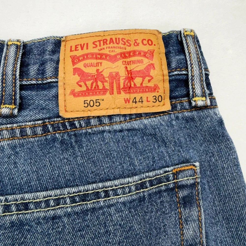 Levi's 505 Regular Fit Jeans Mens 44x30 Blue Classic Straight Leg Denim Pant